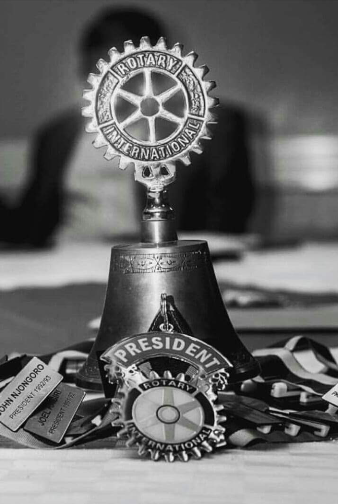 Rotary President Bell and Gavel