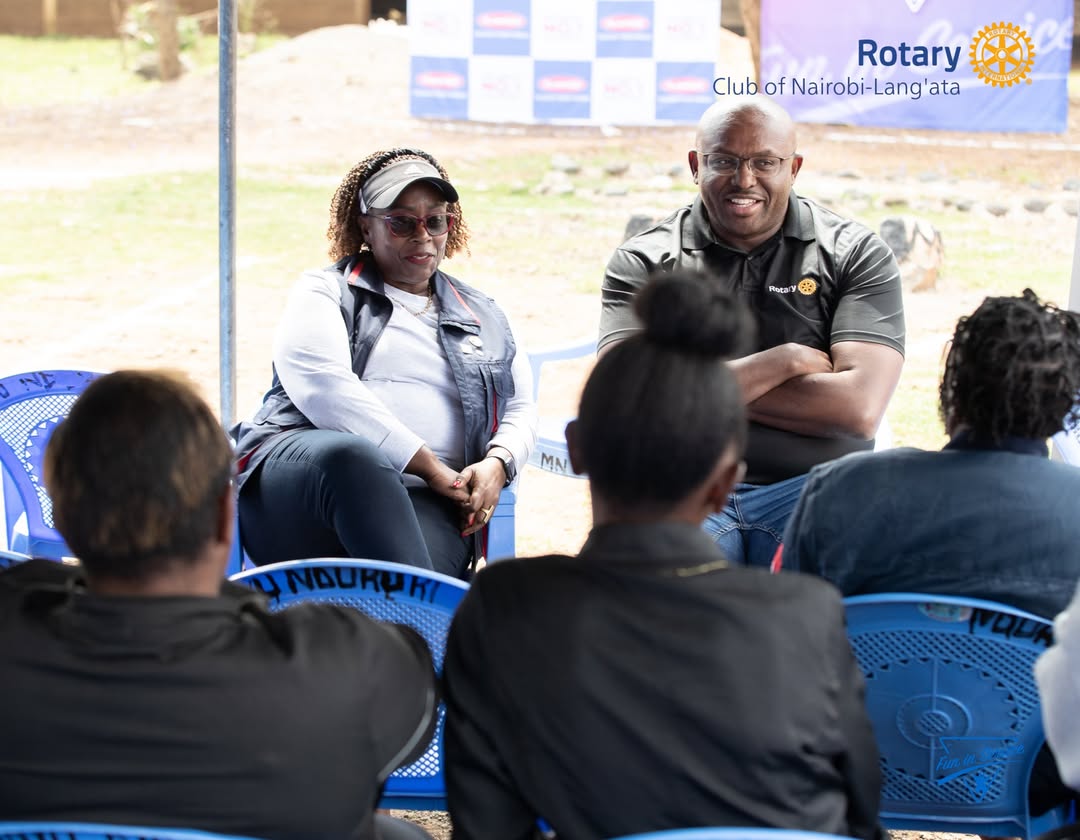 A very very happy birthday to Rtn Susan Waringa. H